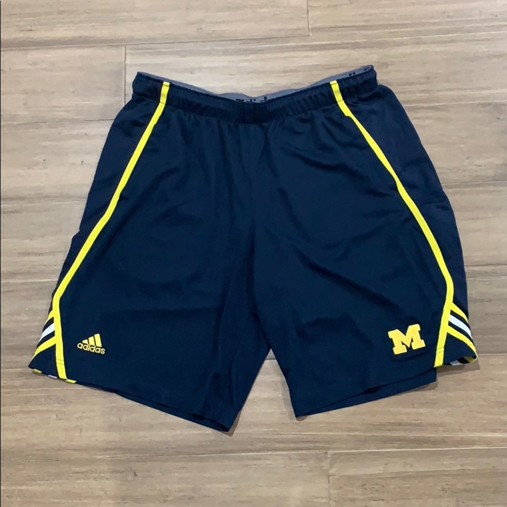 Michigan Adidas Basketball Shorts Men’s size L